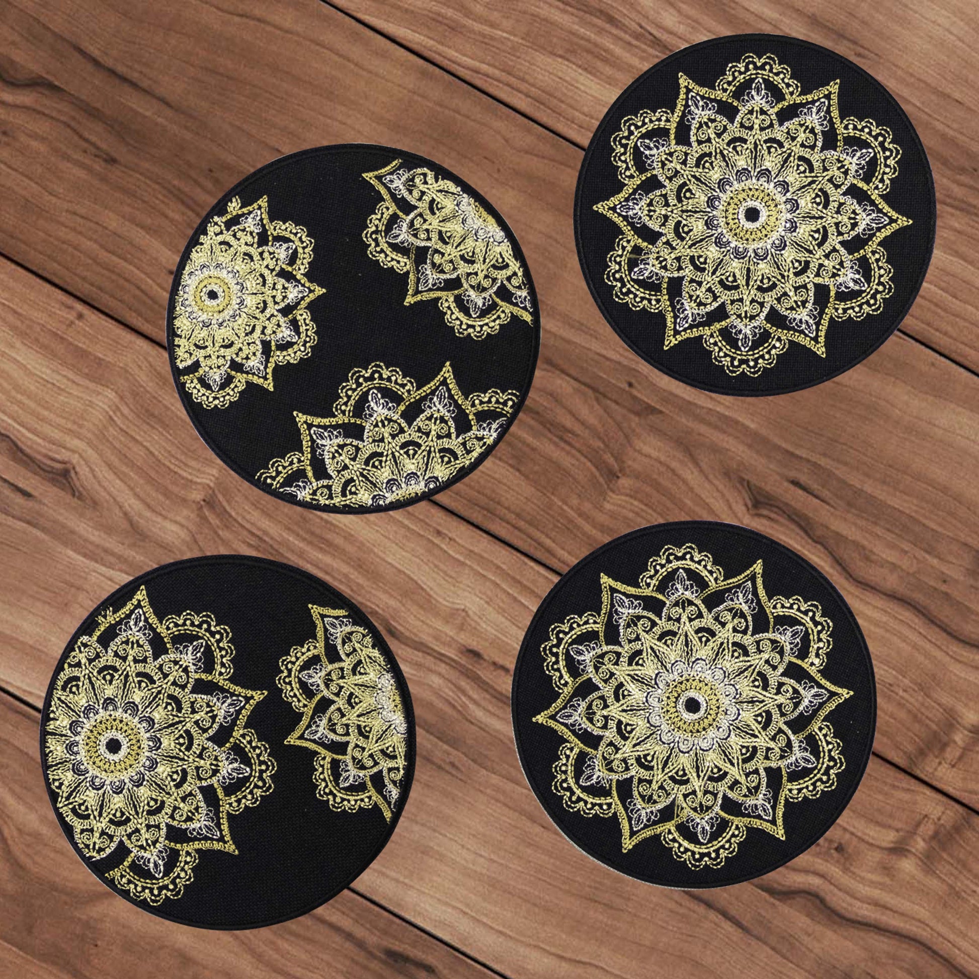 Zestaw podkładek czarnych Mandala 4 szt. - HAFTINA HOME